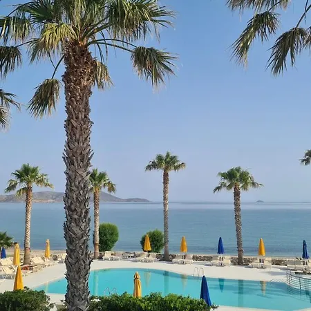 Irina Hotel apartamentowy Tigaki