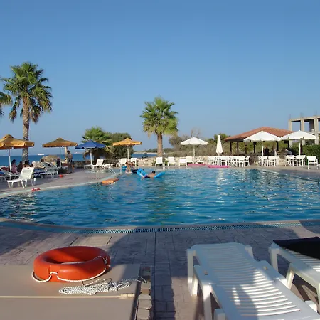 Irina Hotel apartamentowy Tigaki