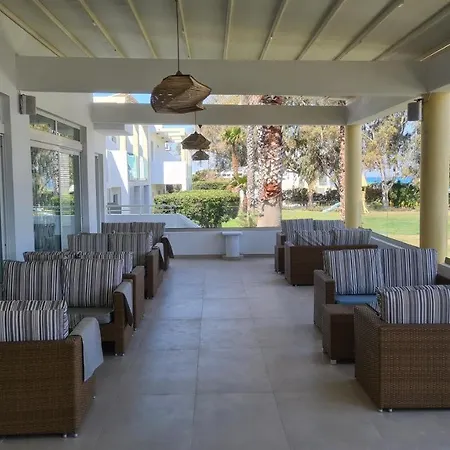 Hotel apartamentowy Irina Tigaki