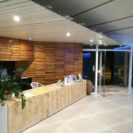 Irina Apartmanhotel Tigaki