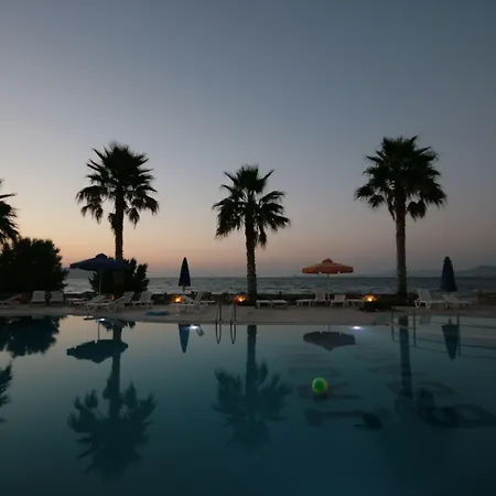 伊琳娜海滩公寓式酒店 公寓式酒店 Tigaki