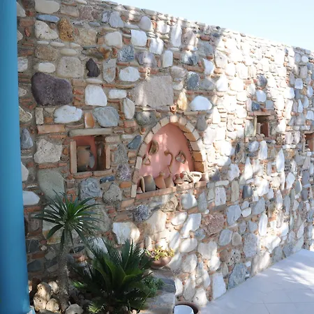 伊琳娜海滩公寓式酒店 Tigaki